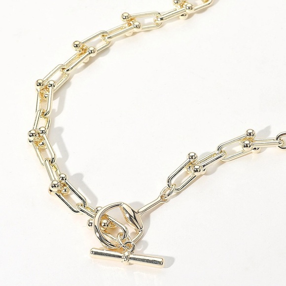 14KGP Hardware Chain Necklace Toggle Closure - Picture 2 of 4